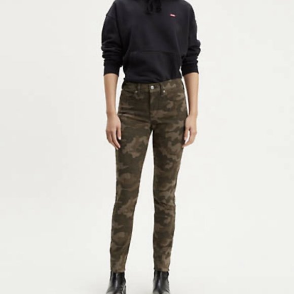 Levi Strauss 311 Skinny Jeans Camo Size 00 Medium NWT - Picture 1 of 11
